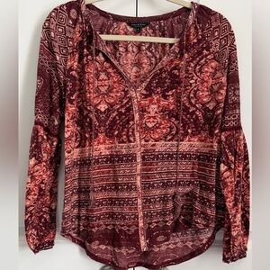 Lucky Brand Boho Peasant Blouse Women’s Size M Long Sleeve Burgundy Printed Top